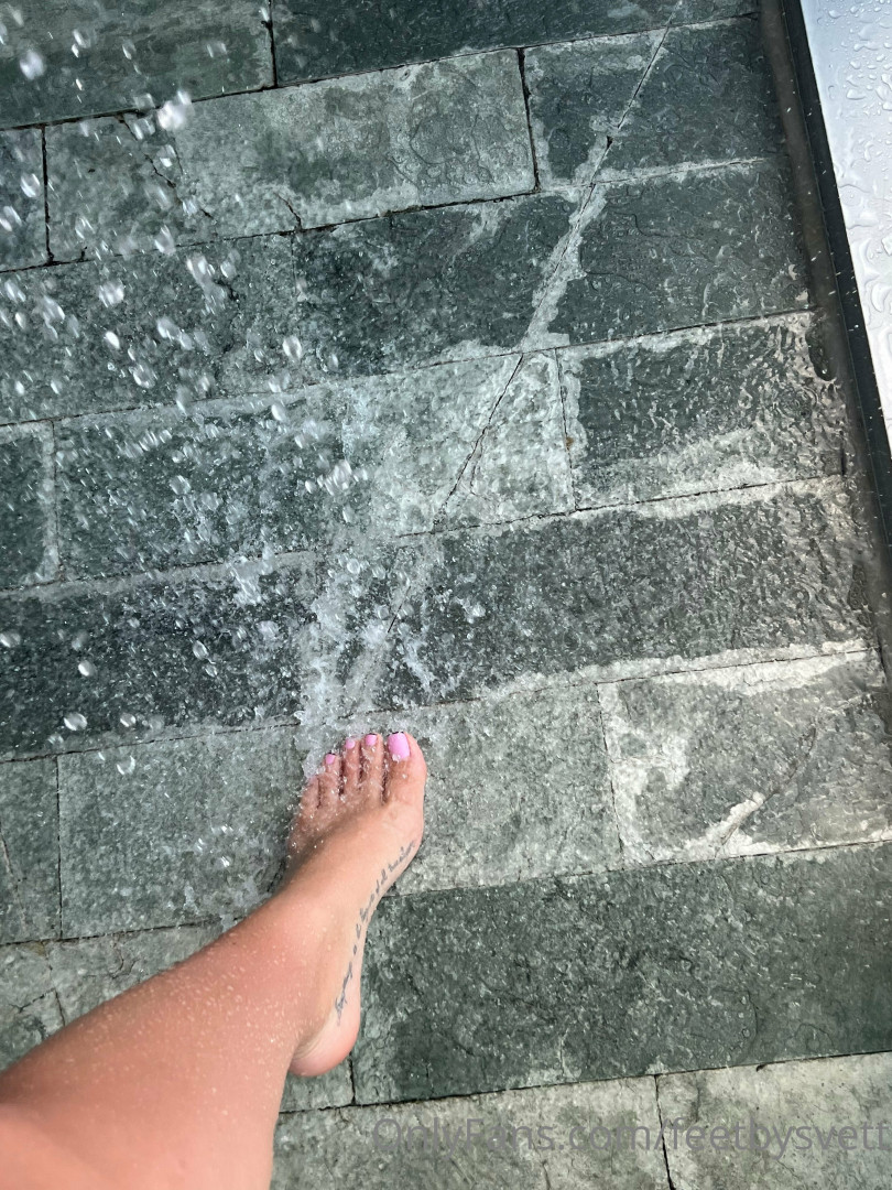 Photo by feetbysvett published on October 16,2023 09:48:43 - BestThots