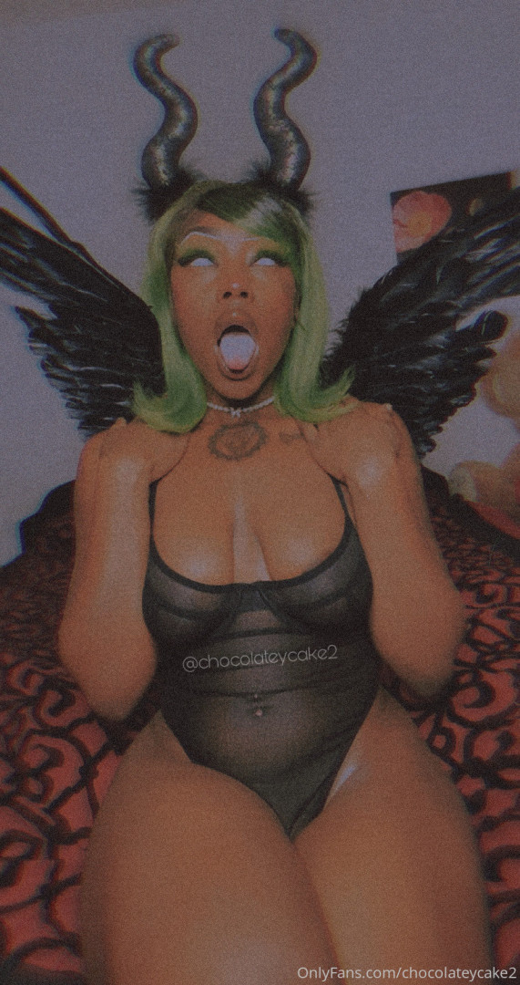 Photo by chocolateycake2 published on October 15,2023 22:48:25 - BestThots