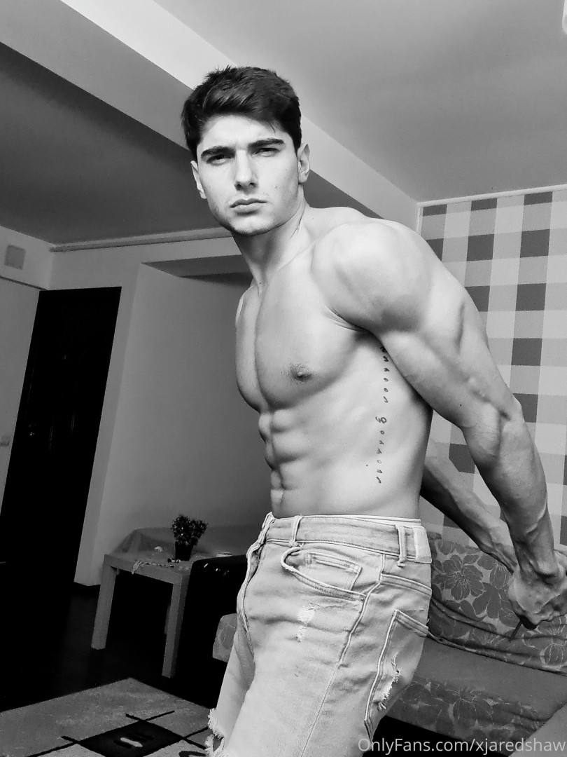 Photo by xjaredshaw published on May 15,2023 23:04:18 - BestThots