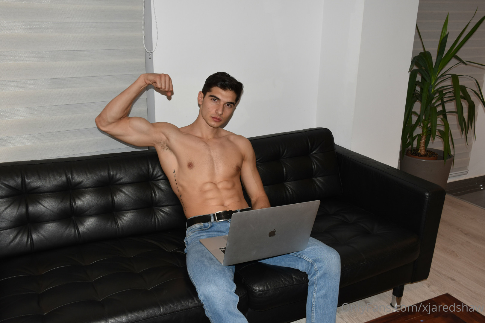 Photo by xjaredshaw published on May 15,2023 23:04:27 - BestThots