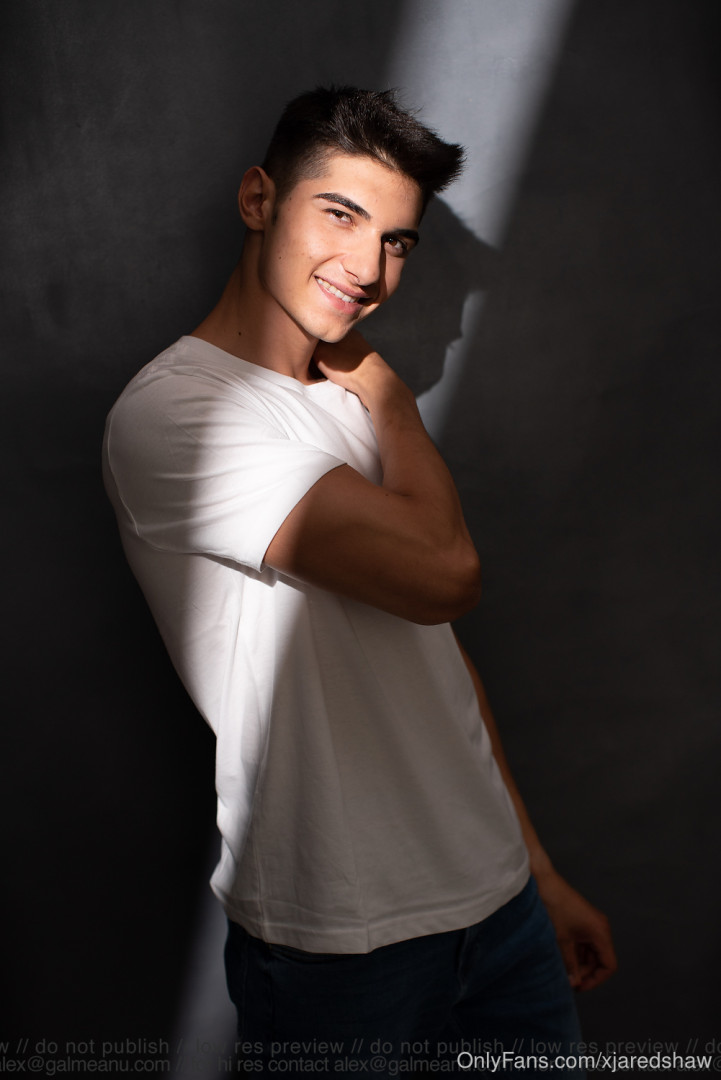 Photo by xjaredshaw published on May 15,2023 23:05:47 - BestThots