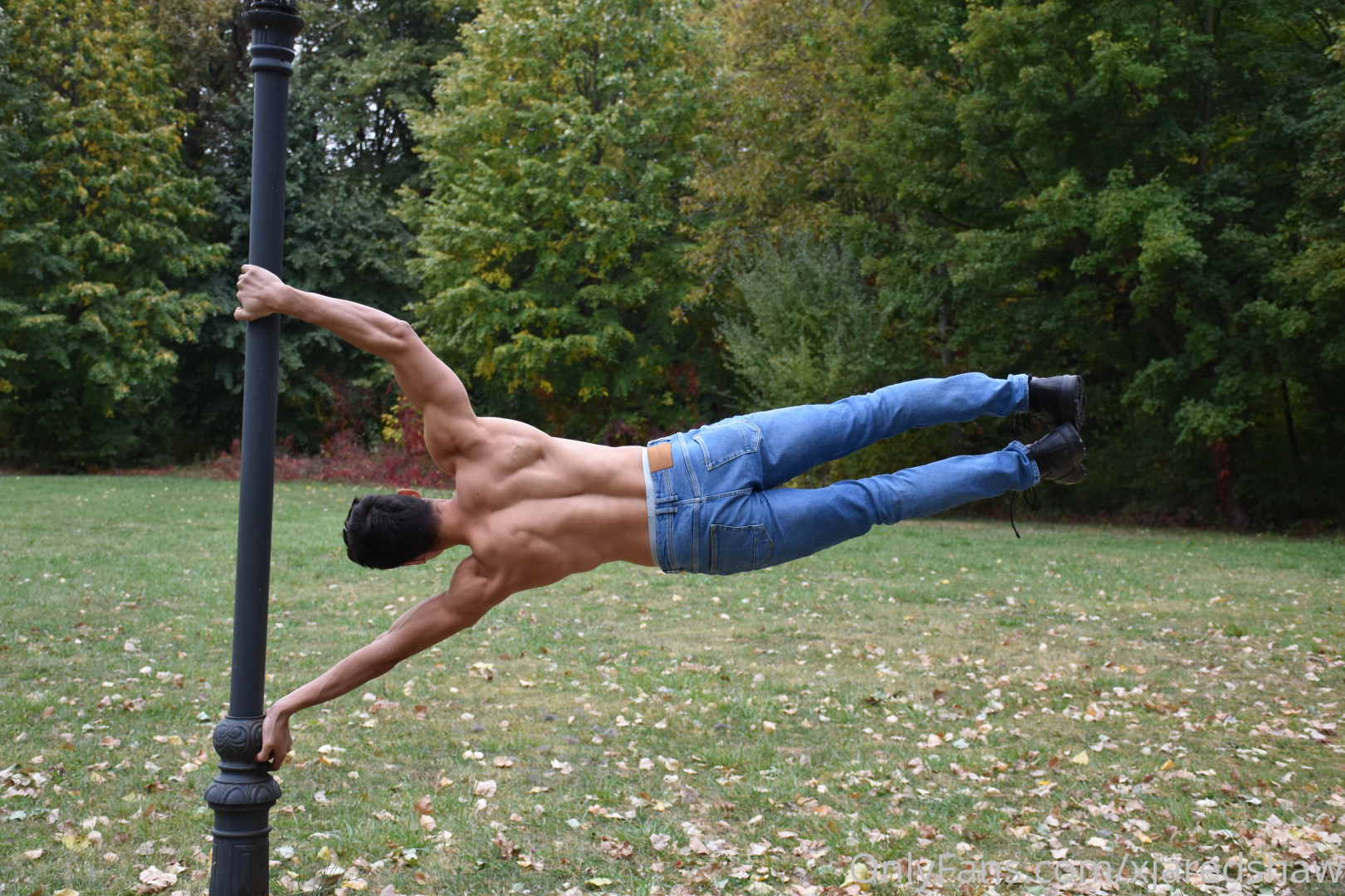 Photo by xjaredshaw published on May 15,2023 23:06:37 - BestThots