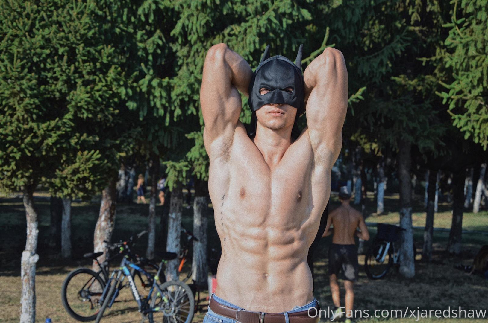 Photo by xjaredshaw published on May 15,2023 23:08:37 - BestThots