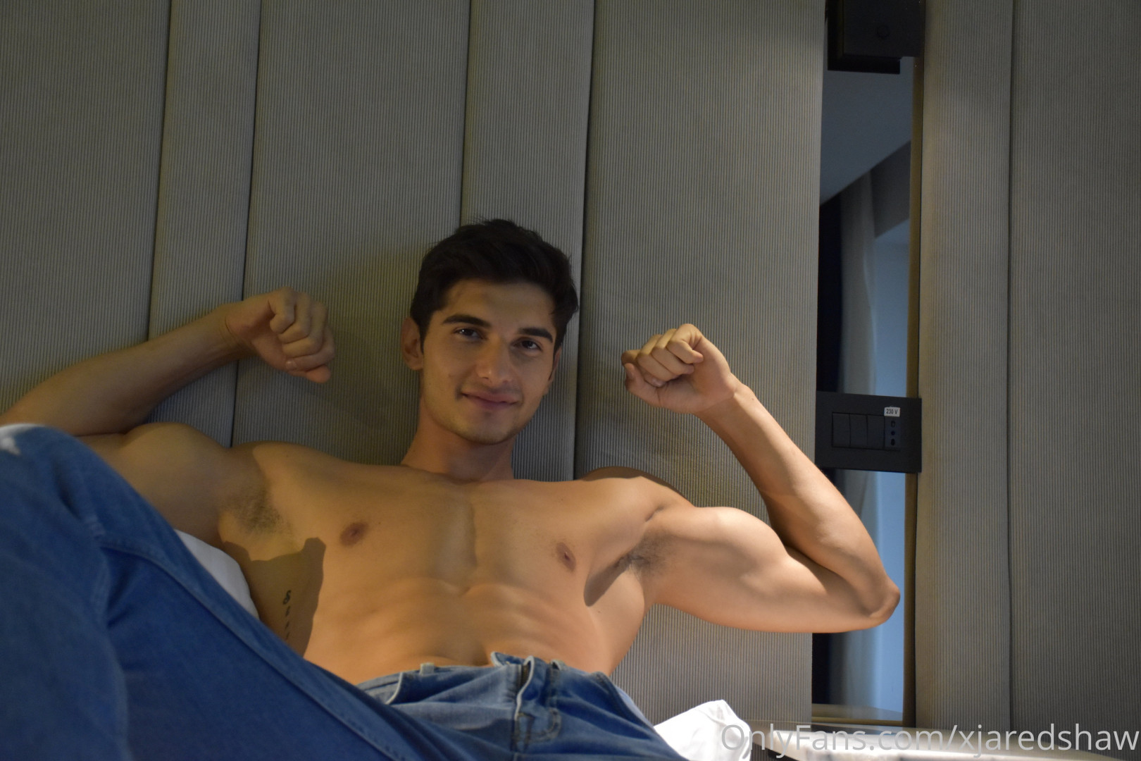 Photo by xjaredshaw published on May 15,2023 23:09:25 - BestThots