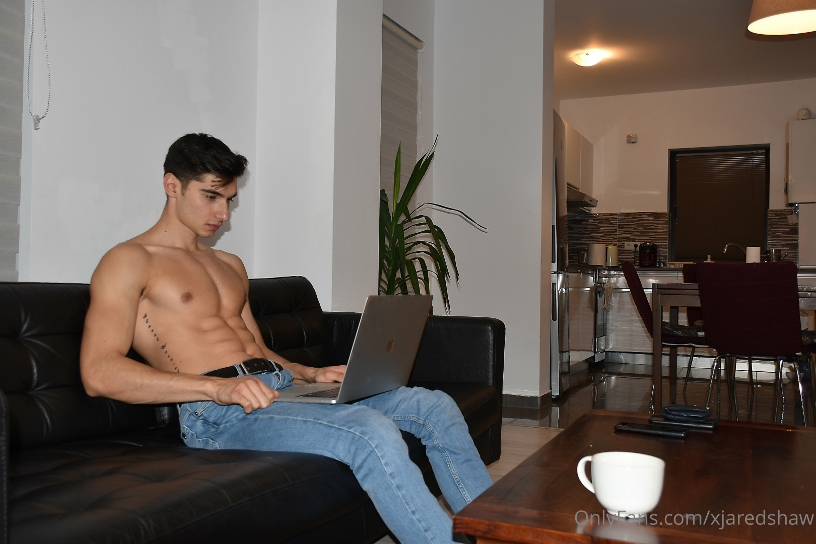 Photo by xjaredshaw published on May 15,2023 23:11:04 - BestThots