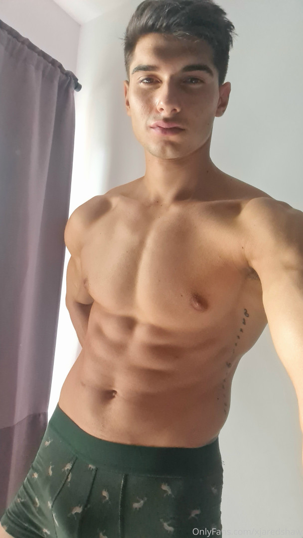 Photo by xjaredshaw published on May 15,2023 23:11:33 - BestThots