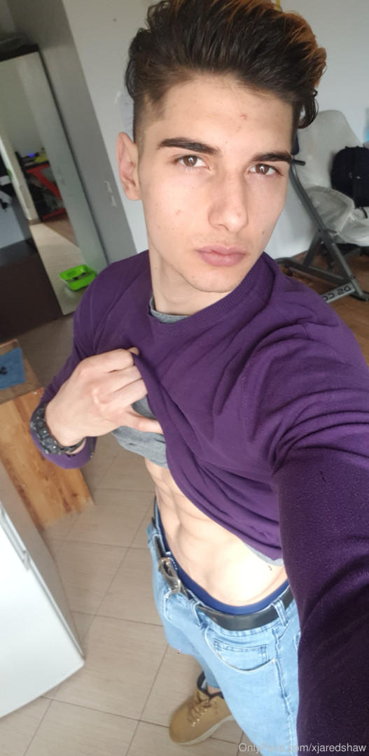 Photo by xjaredshaw published on May 15,2023 23:11:57 - BestThots