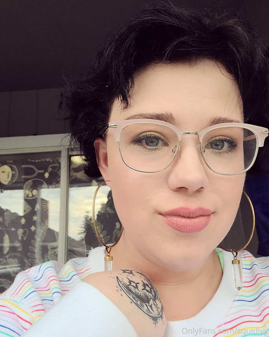 Photo by thequeenhasarrived published on May 16,2023 21:37:46 - BestThots