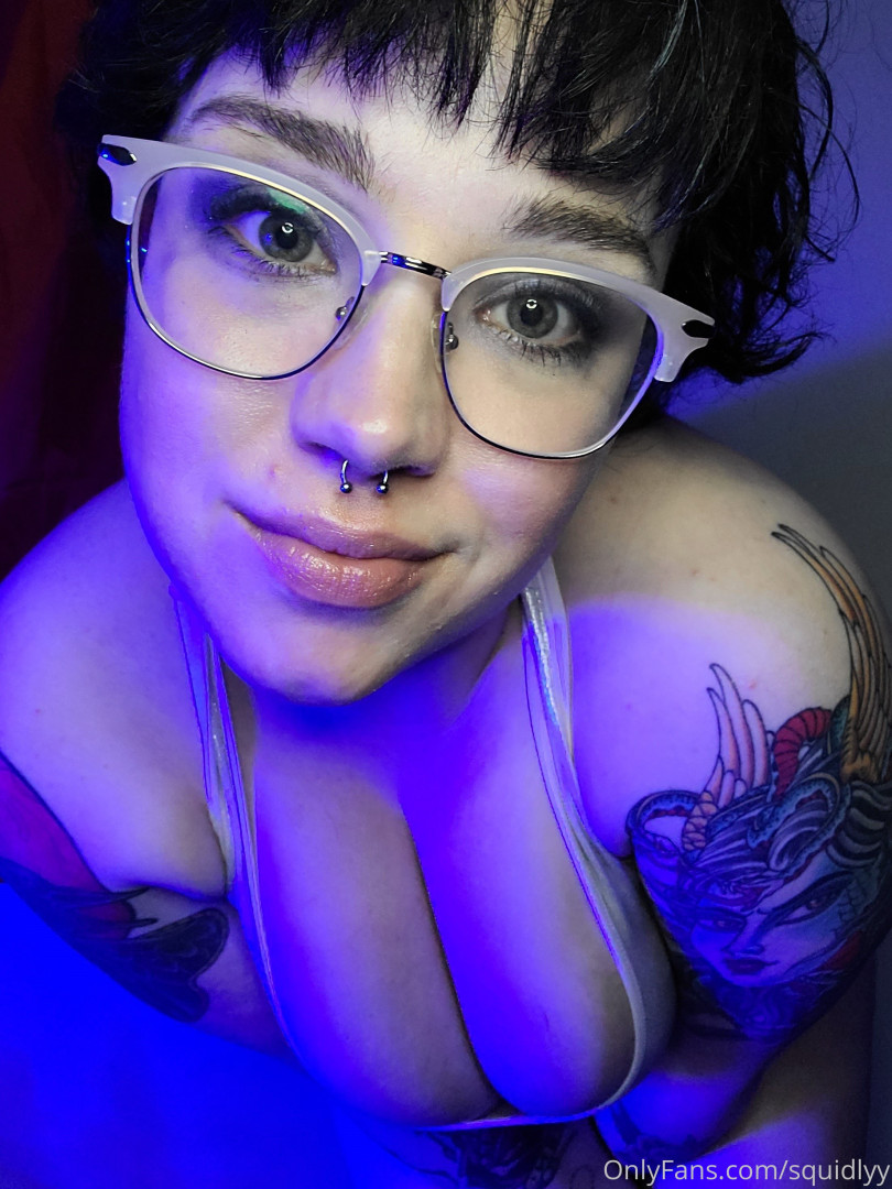 Photo by thequeenhasarrived published on May 16,2023 21:38:12 - BestThots