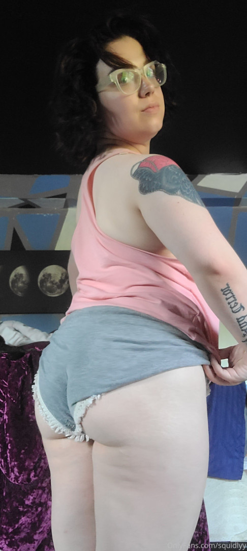 Photo by thequeenhasarrived published on May 16,2023 21:38:30 - BestThots