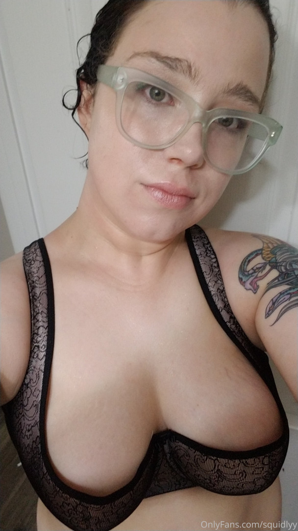 Photo by thequeenhasarrived published on May 16,2023 21:39:18 - BestThots