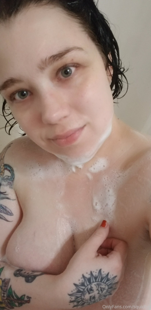 Photo by thequeenhasarrived published on May 16,2023 21:40:11 - BestThots