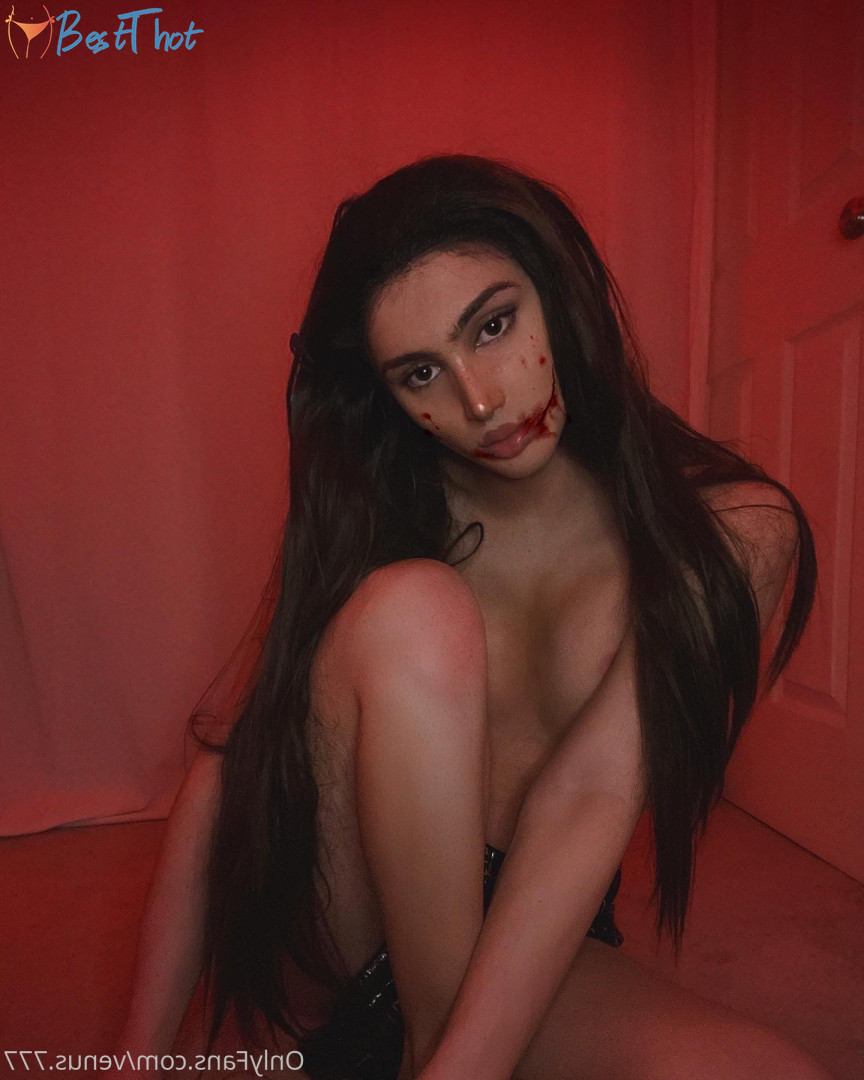 Photo by v7nus published on December 14,2024 20:07:05 - BestThots