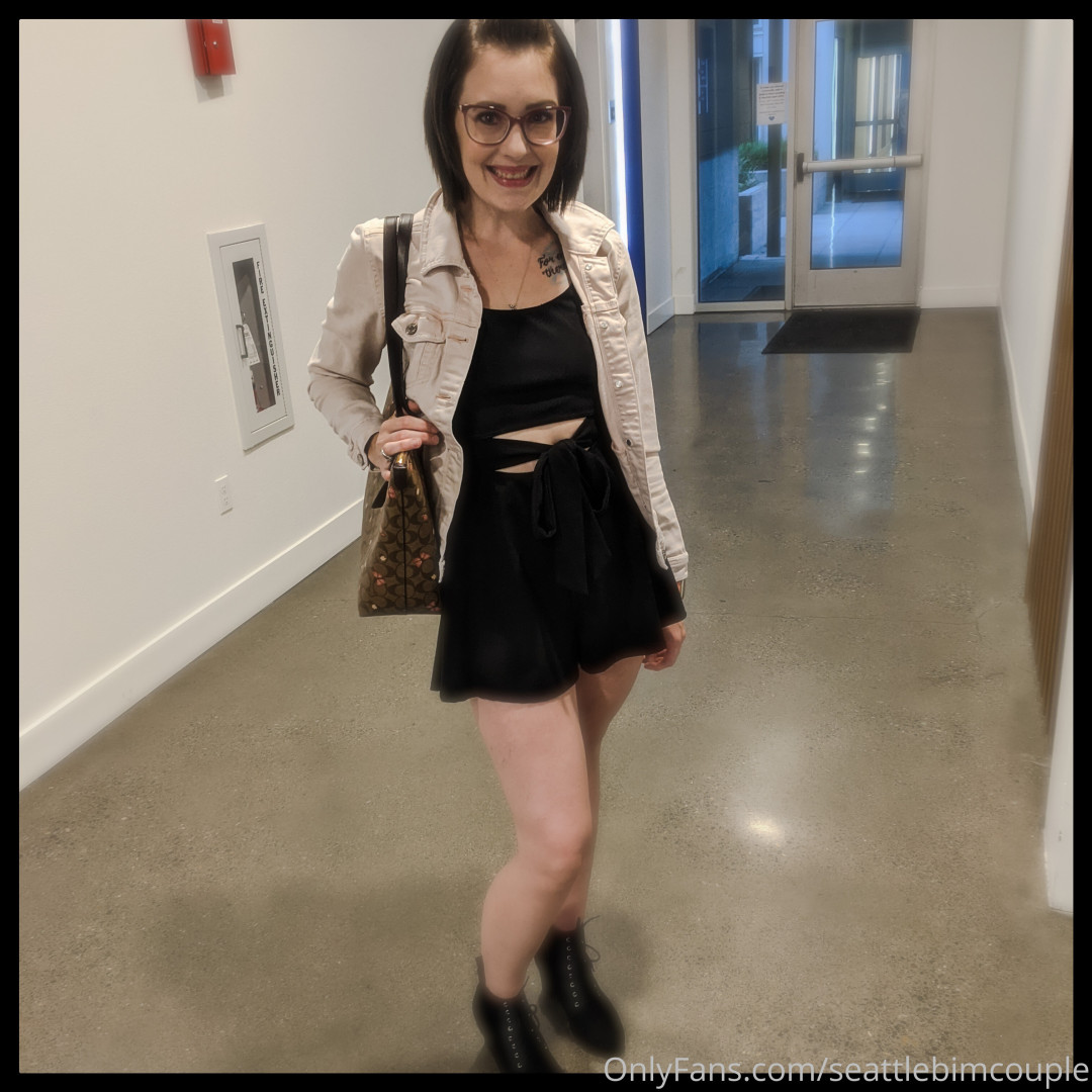 Photo by seattlebimcouple published on June 5,2023 11:41:24 - BestThots