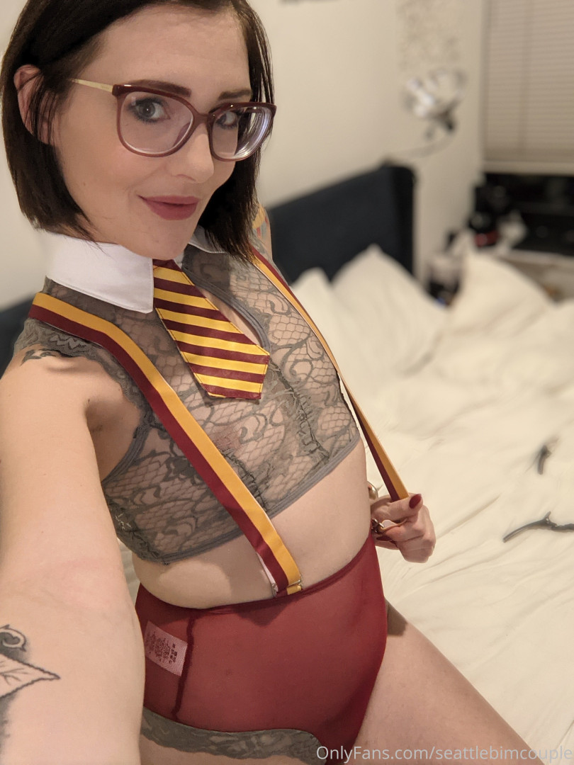 Photo by seattlebimcouple published on June 5,2023 11:43:54 - BestThots
