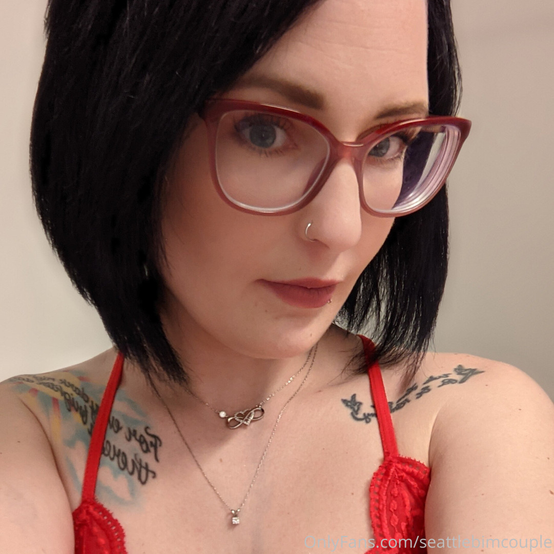 Photo by seattlebimcouple published on June 5,2023 11:58:45 - BestThots