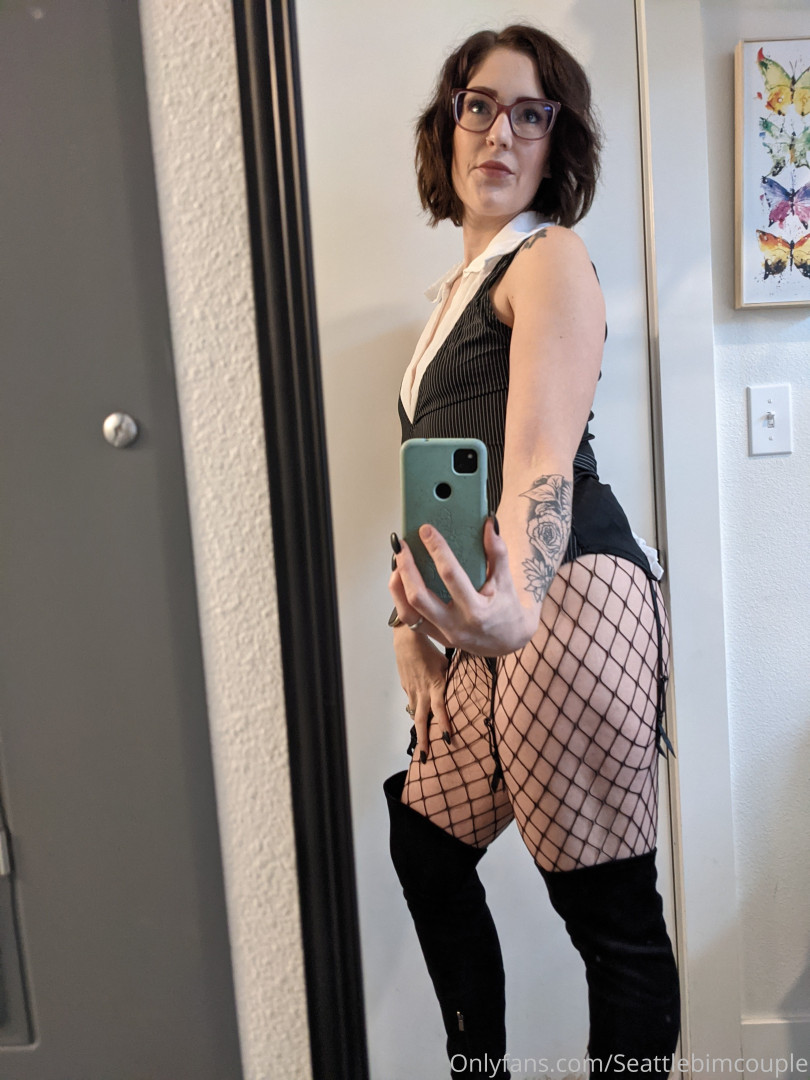Photo by seattlebimcouple published on June 5,2023 11:58:49 - BestThots
