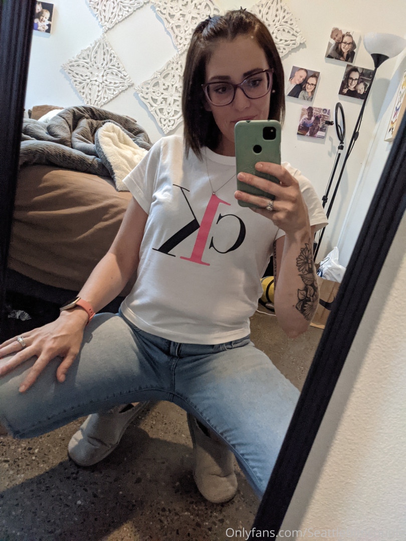 Photo by seattlebimcouple published on June 5,2023 12:00:02 - BestThots