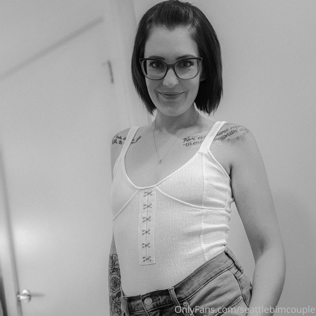 Photo by seattlebimcouple published on June 5,2023 12:00:30 - BestThots