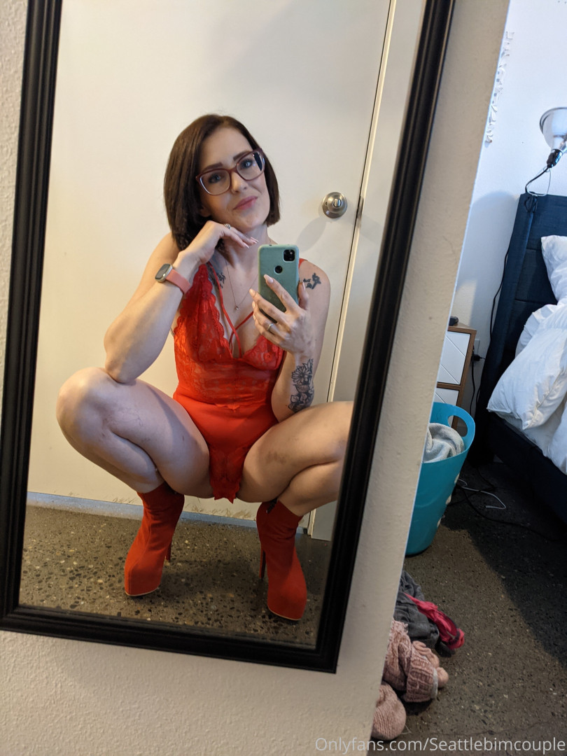 Photo by seattlebimcouple published on June 5,2023 12:00:34 - BestThots