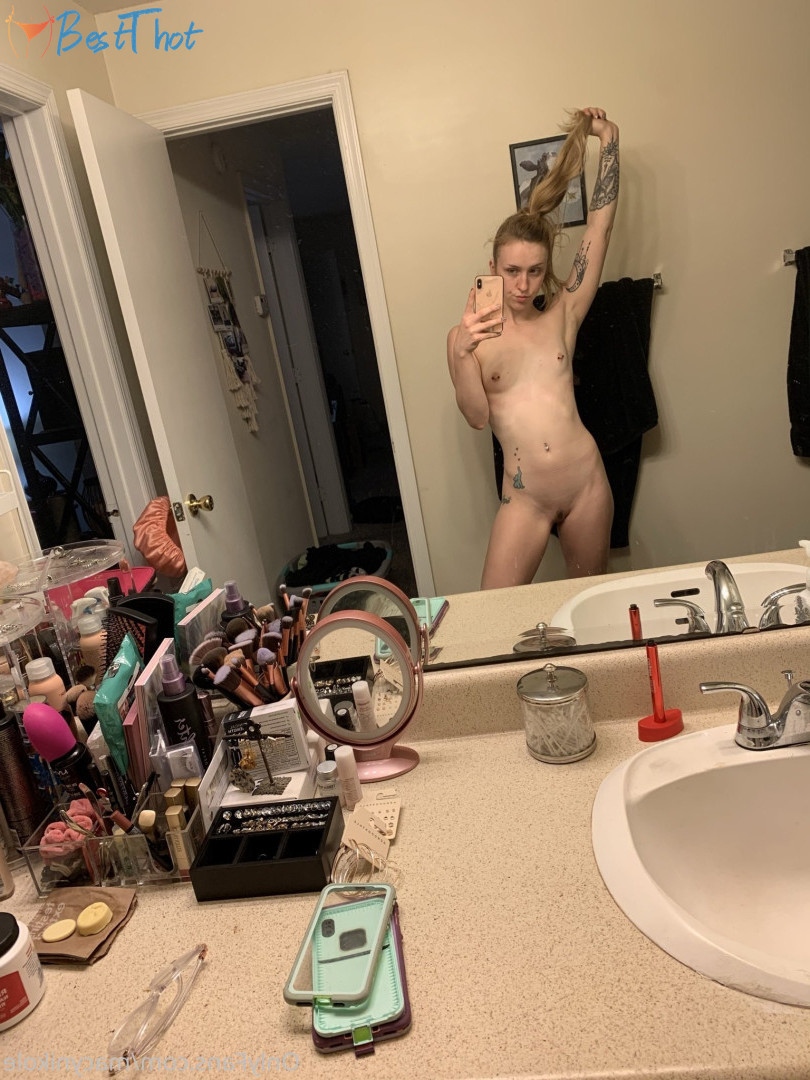 Photo by macynikole published on December 21,2024 19:11:13 - BestThots