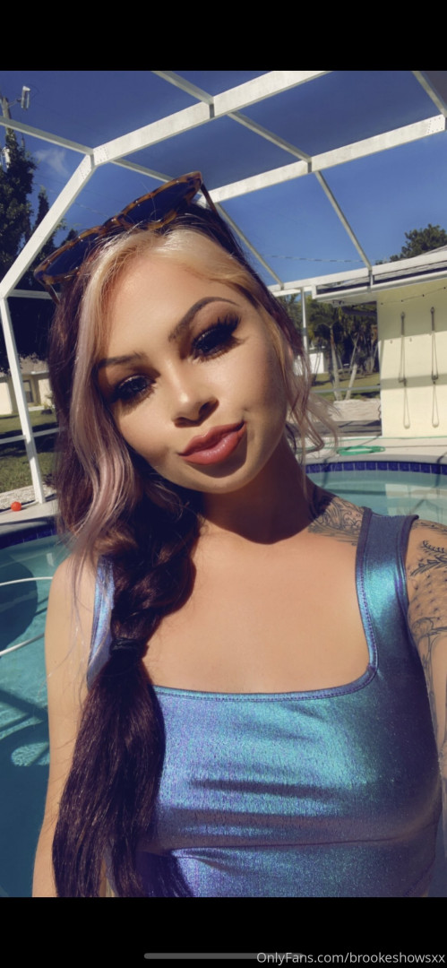 Photo by brookeshowsxx published on October 16,2023 21:16:32 - BestThots