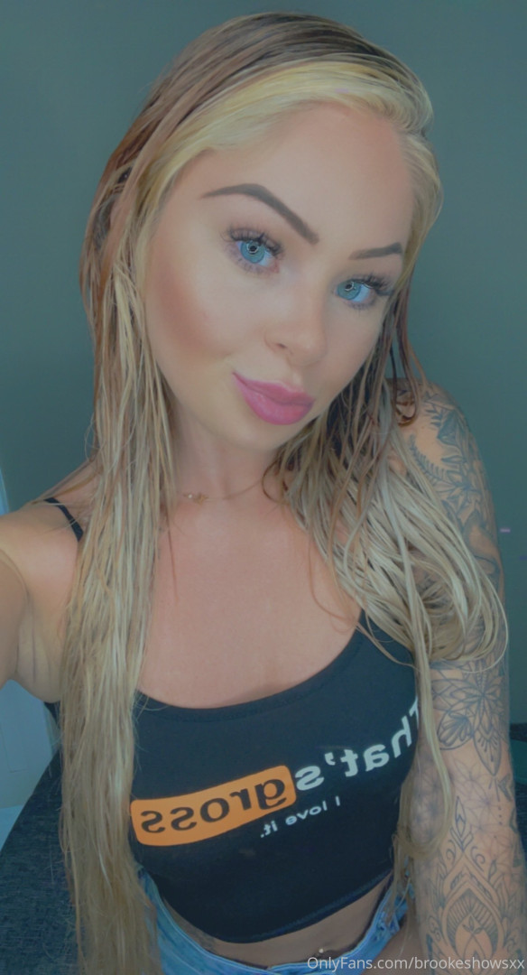 Photo by brookeshowsxx published on October 16,2023 21:26:17 - BestThots