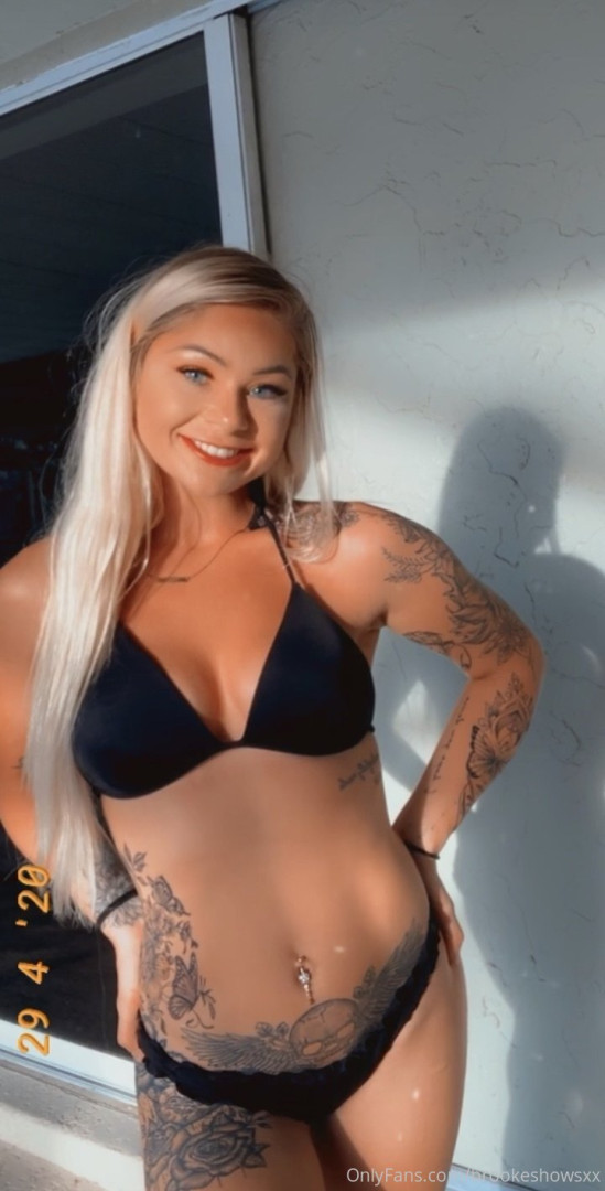 Photo by brookeshowsxx published on October 16,2023 21:29:01 - BestThots