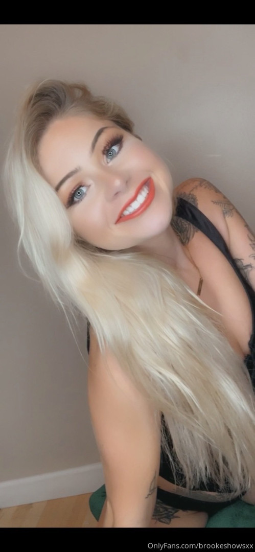 Photo by brookeshowsxx published on October 16,2023 21:32:20 - BestThots