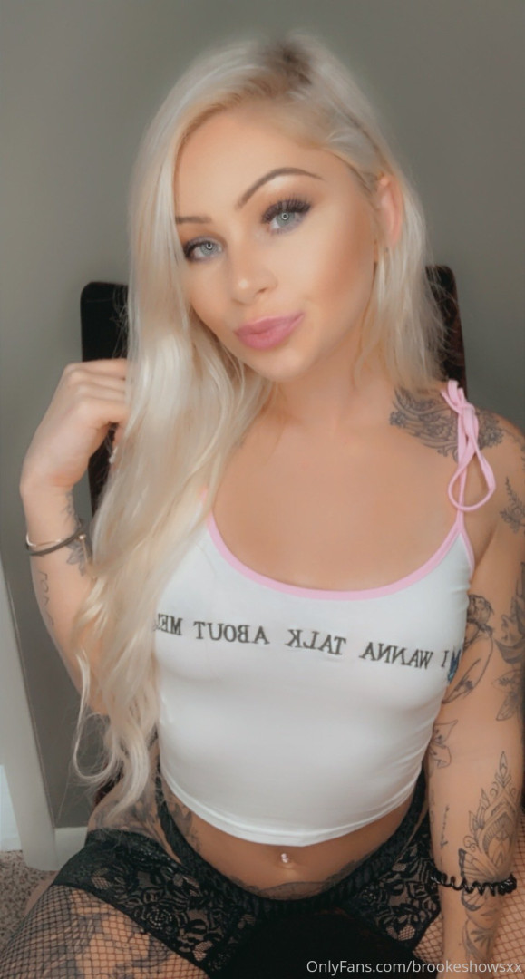 Photo by brookeshowsxx published on October 16,2023 21:47:47 - BestThots