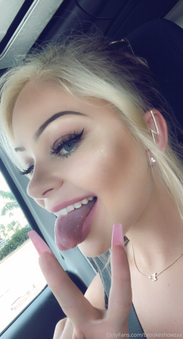 Photo by brookeshowsxx published on October 16,2023 21:54:26 - BestThots