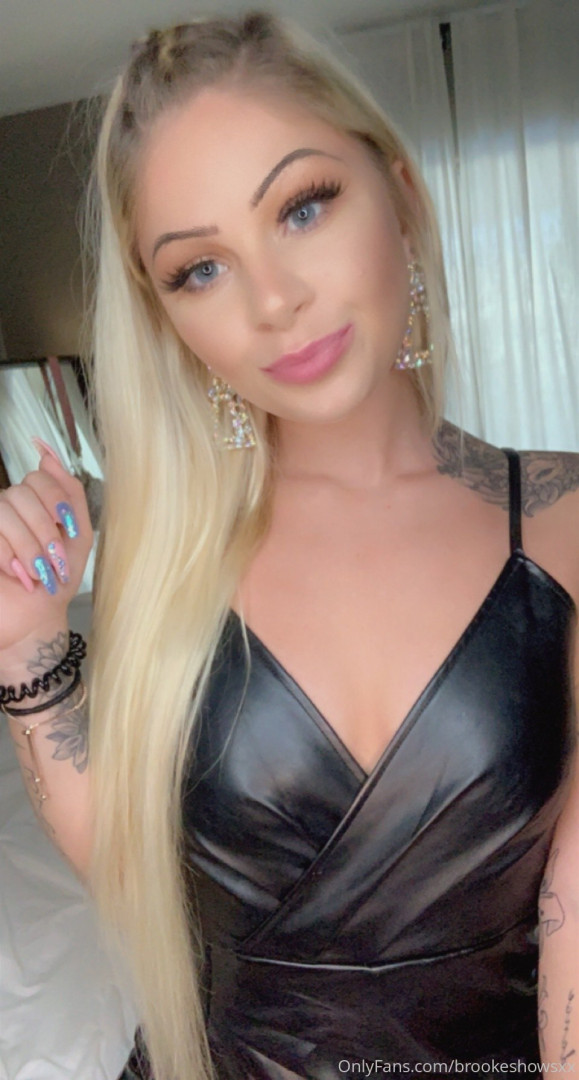 Photo by brookeshowsxx published on October 16,2023 22:04:06 - BestThots