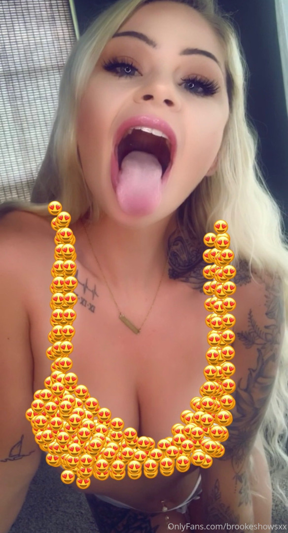 Photo by brookeshowsxx published on October 16,2023 22:12:55 - BestThots