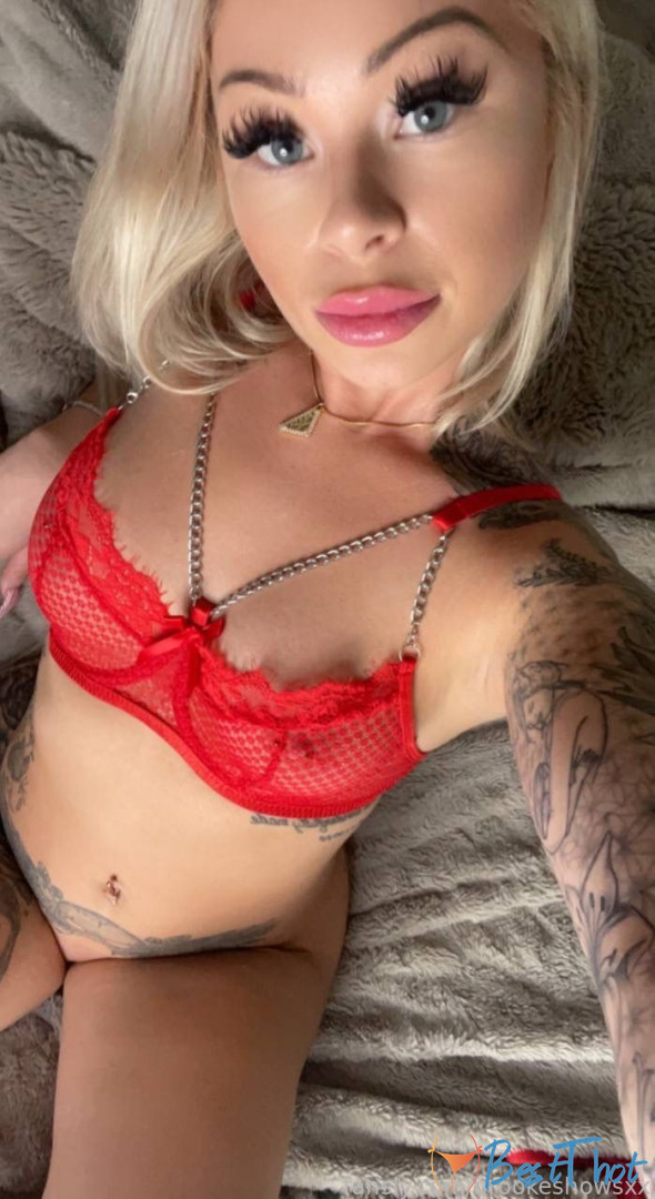 Photo by brookeshowsxx published on January 26,2025 18:02:50 - BestThots