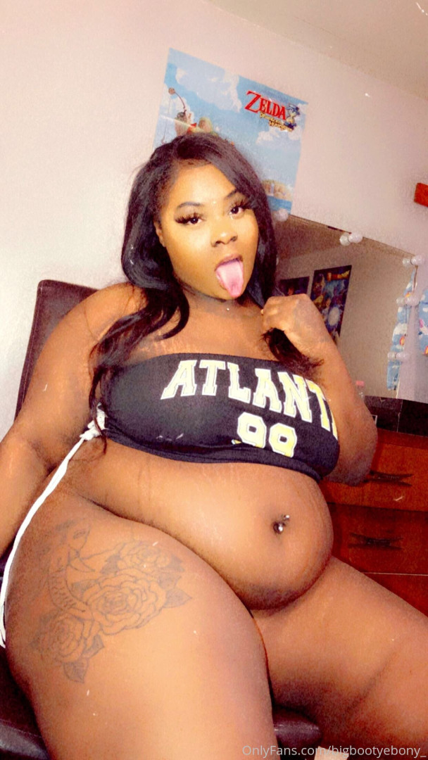 Photo by bigbootyebonyy published on December 10,2023 13:59:46 - BestThots
