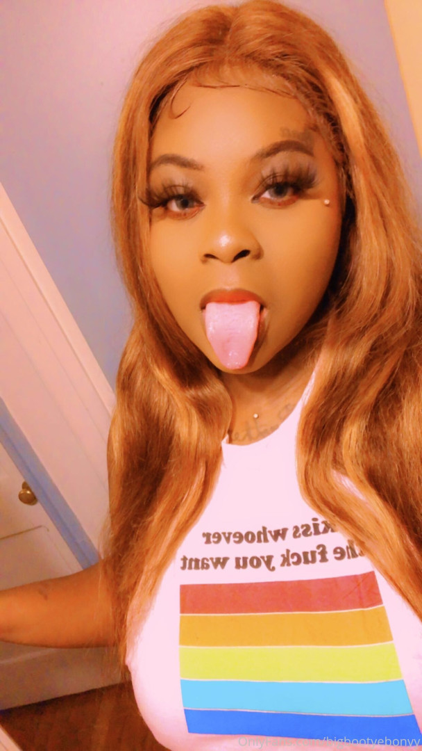 Photo by bigbootyebonyy published on December 10,2023 14:01:28 - BestThots