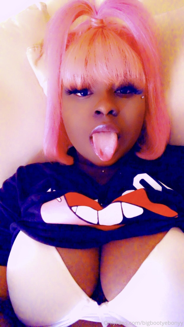 Photo by bigbootyebonyy published on December 10,2023 14:02:44 - BestThots