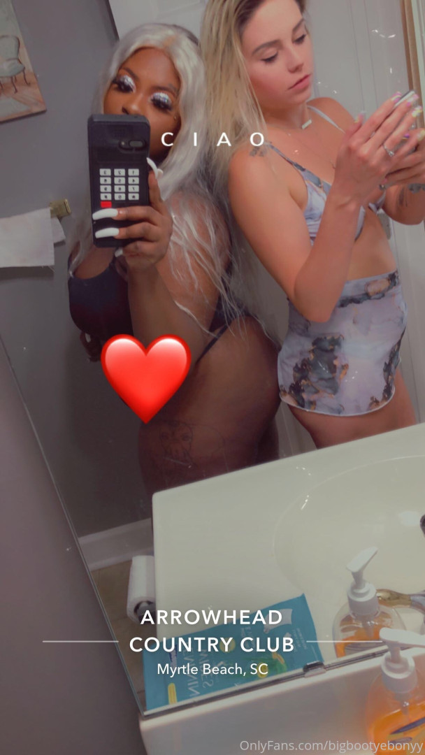 Photo by bigbootyebonyy published on December 10,2023 14:02:51 - BestThots