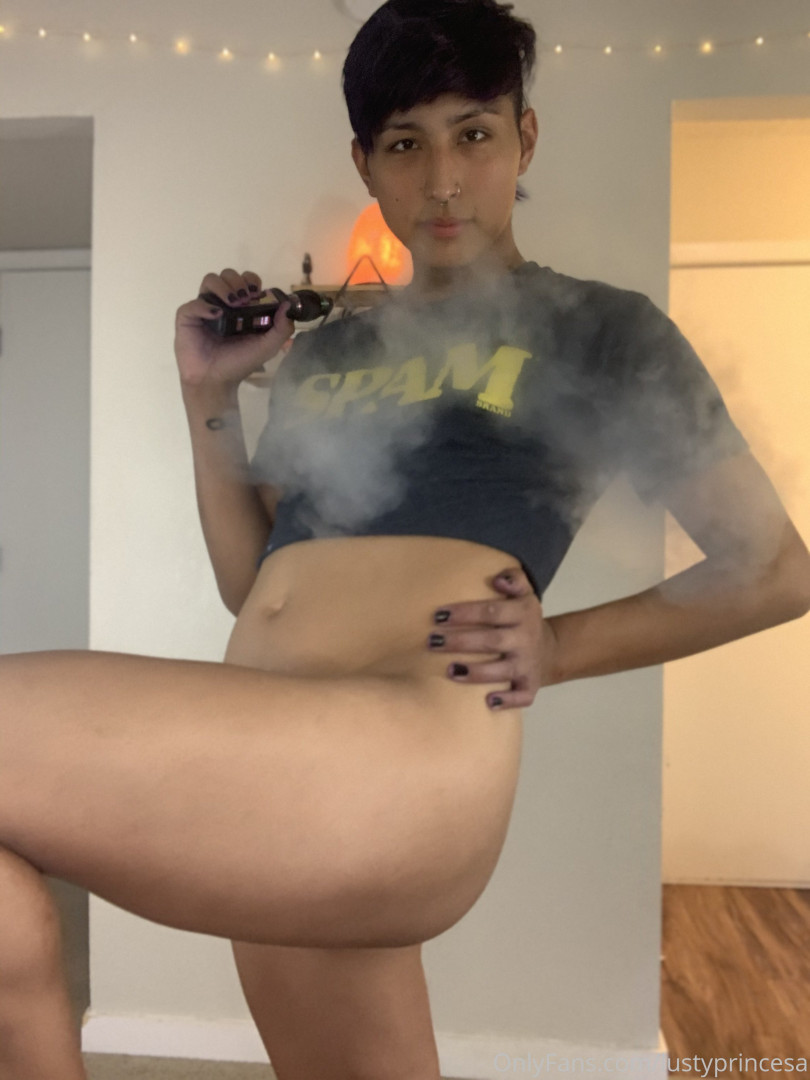 Photo by pixilust666 published on May 22,2023 05:05:18 - BestThots