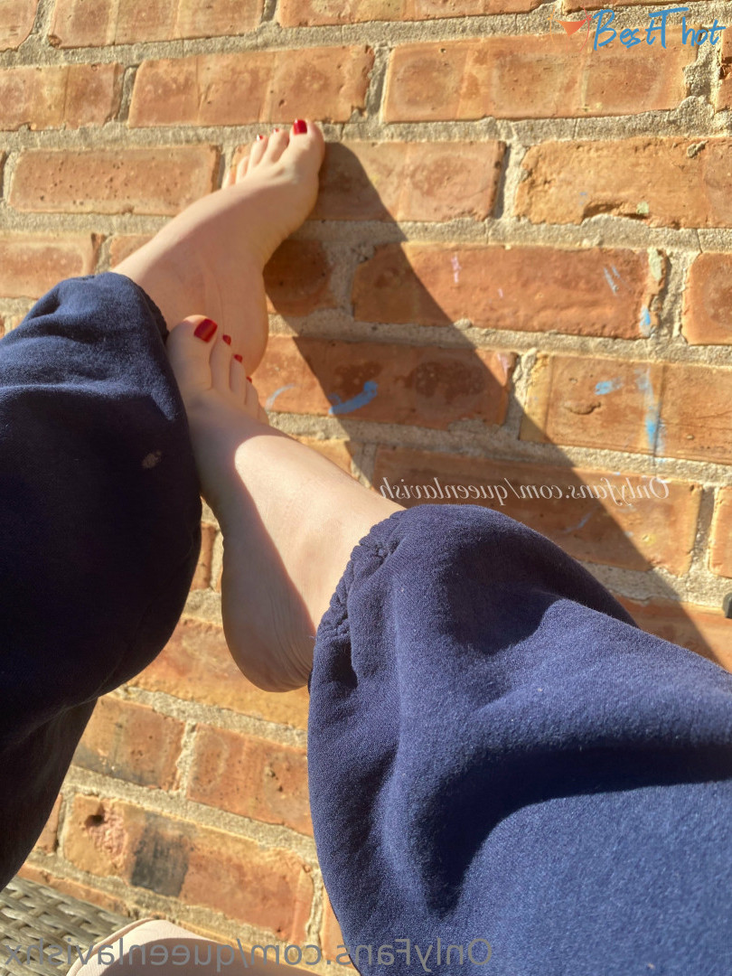 Photo by queenlavishx published on December 13,2024 02:07:13 - BestThots