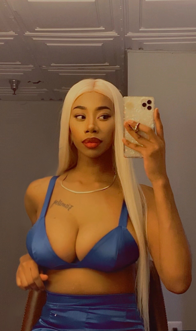 Photo by womanflo published on May 16,2023 00:36:26 - BestThots