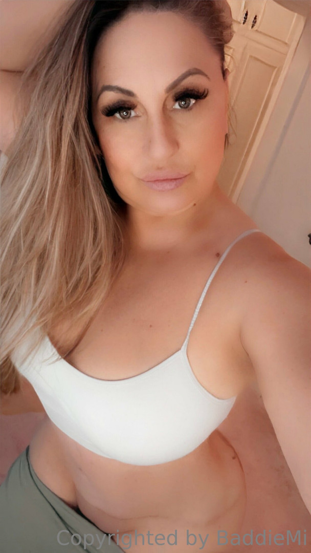 Photo by baddiemi published on October 16,2023 15:51:40 - BestThots