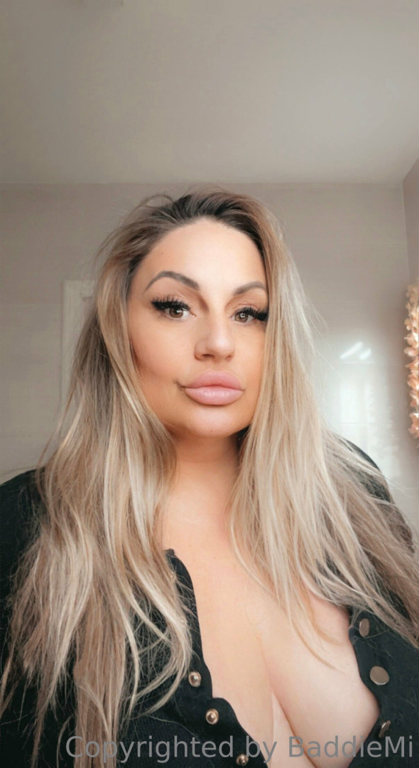 Photo by baddiemi published on October 16,2023 16:02:33 - BestThots