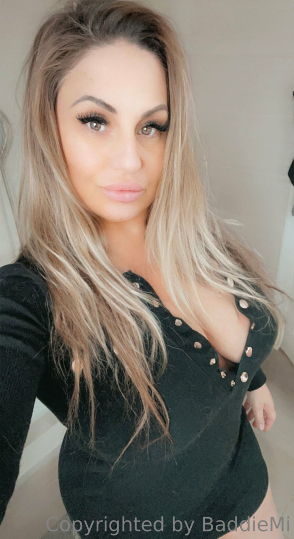 Photo by baddiemi published on October 16,2023 16:04:02 - BestThots