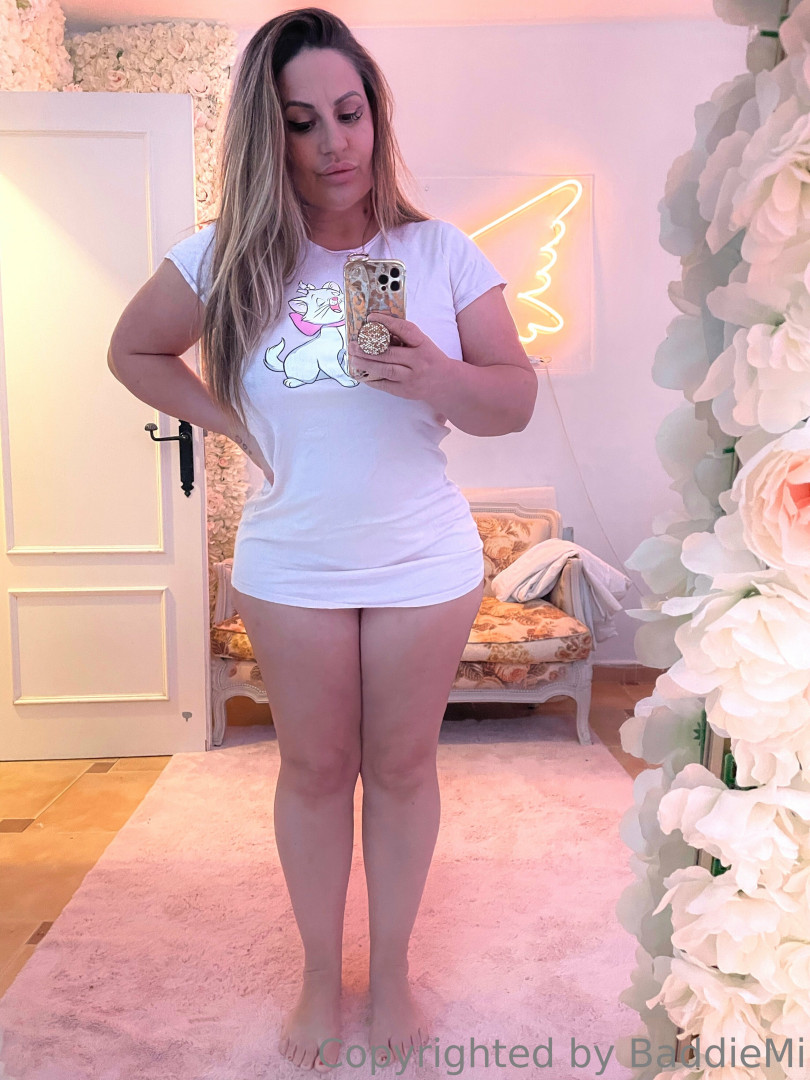 Photo by baddiemi published on October 16,2023 16:13:10 - BestThots