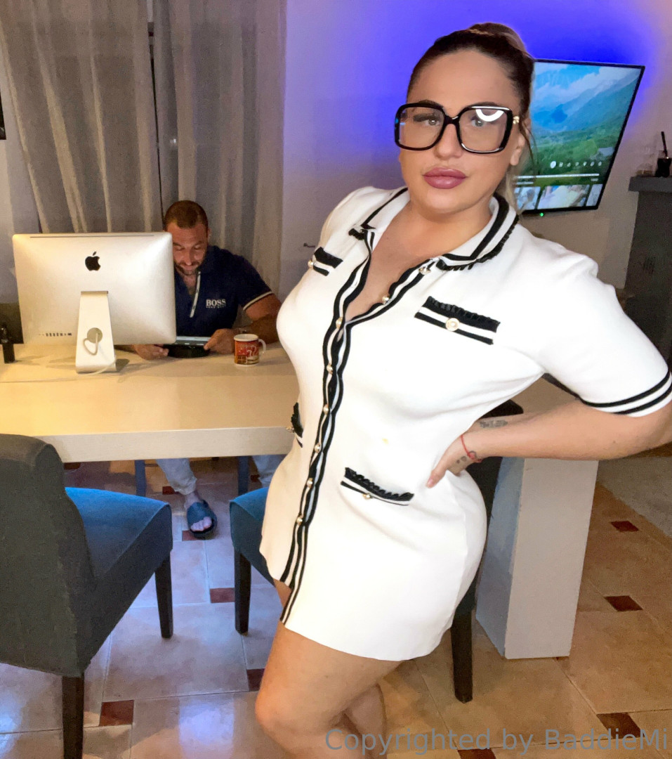 Photo by baddiemi published on October 16,2023 16:27:36 - BestThots