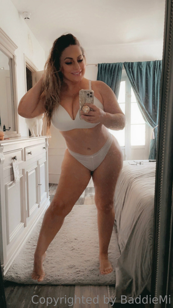 Photo by baddiemi published on October 16,2023 16:41:58 - BestThots