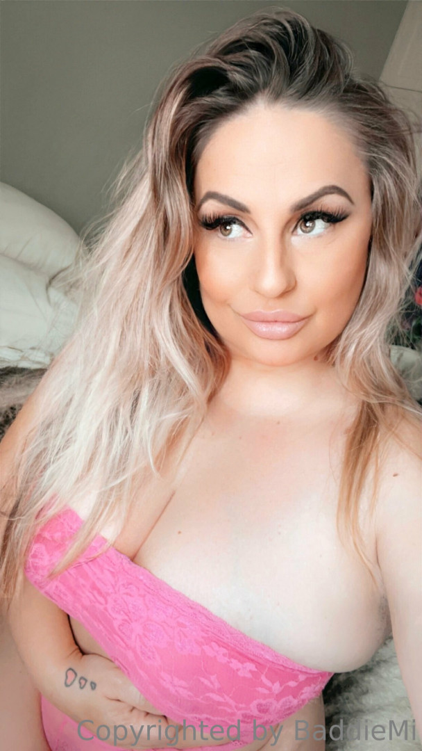 Photo by baddiemi published on October 16,2023 17:20:53 - BestThots