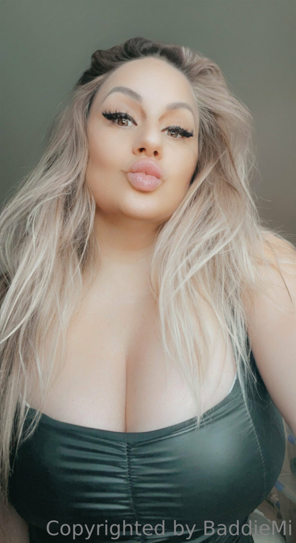 Photo by baddiemi published on October 16,2023 17:33:07 - BestThots