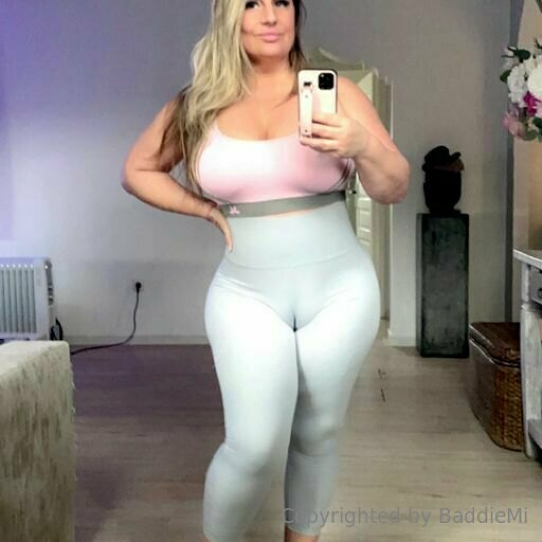 Photo by baddiemi published on October 16,2023 17:57:53 - BestThots